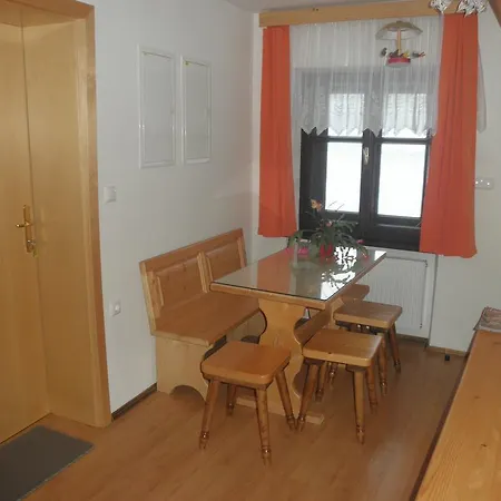 Cumar Apartment